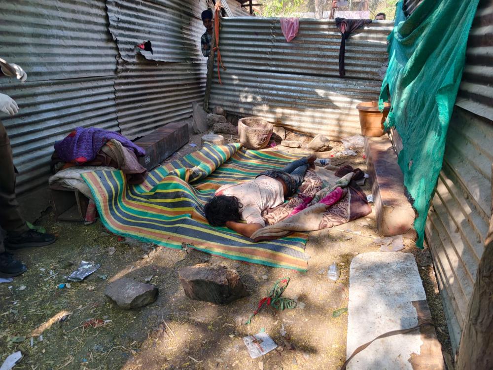 बीड बसस्थानकाच्या पाठीमागे आढळला तरुणाचा मृतदेह