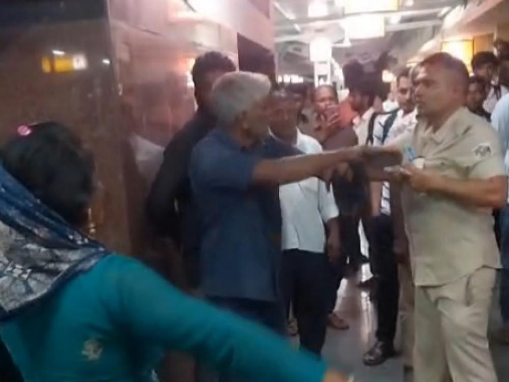 महिलेची छेड काढणारा आरपीएफ जवान निलंबित