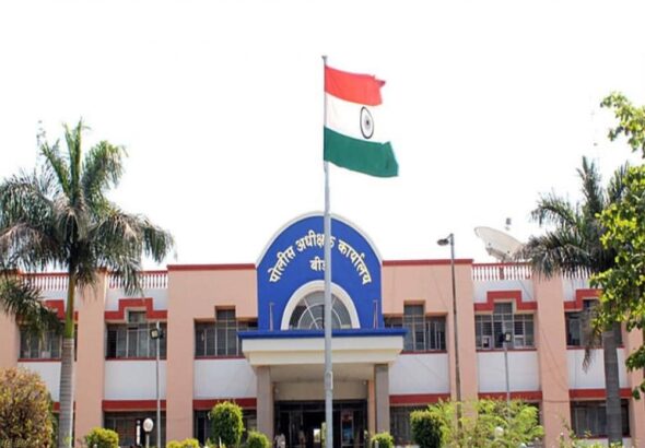beed 15 adhikari karmchari gaurav