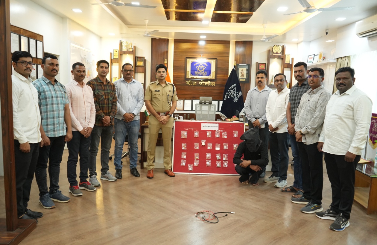अंबाजोगाई घरफोडीचा पर्दाफाश! तिसऱ्या आरोपीच्या मुसक्या आवळल्या; 18 तोळे सोने अन् 743 ग्रॅम चांदी जप्त